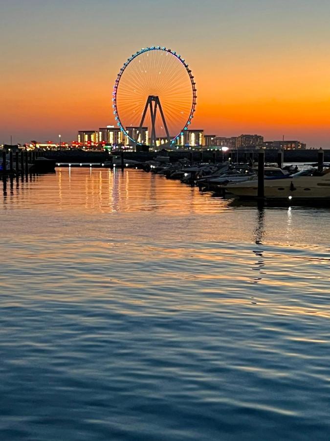 Fabolous Vacation In Marina Апартаменти Дубай
