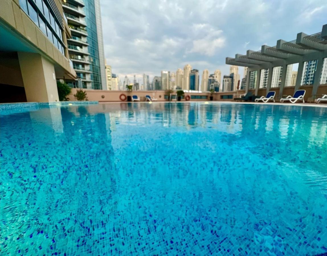 Апартаменти Fabolous Vacation In Marina Дубай